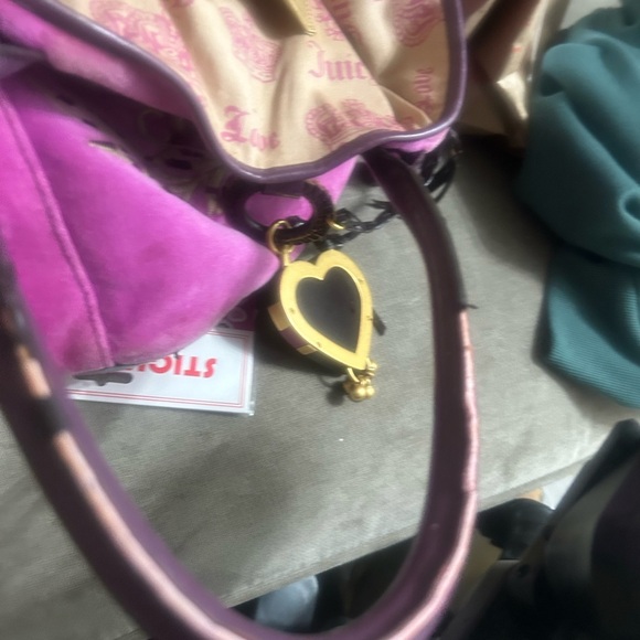 Juicy Couture Violet Tote with Gold Accents - Picture 4 of 12